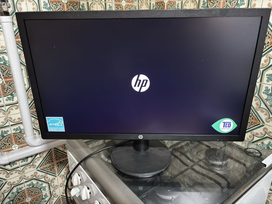 Monitor HP V24 FHD 24’