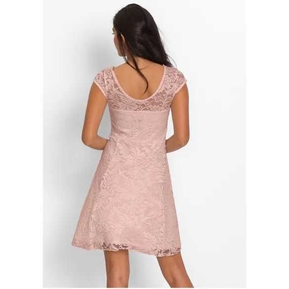 Sukienka BPC 40/42 nowa