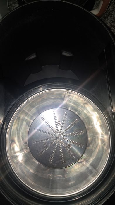 Centrifuga/extrator de sumo