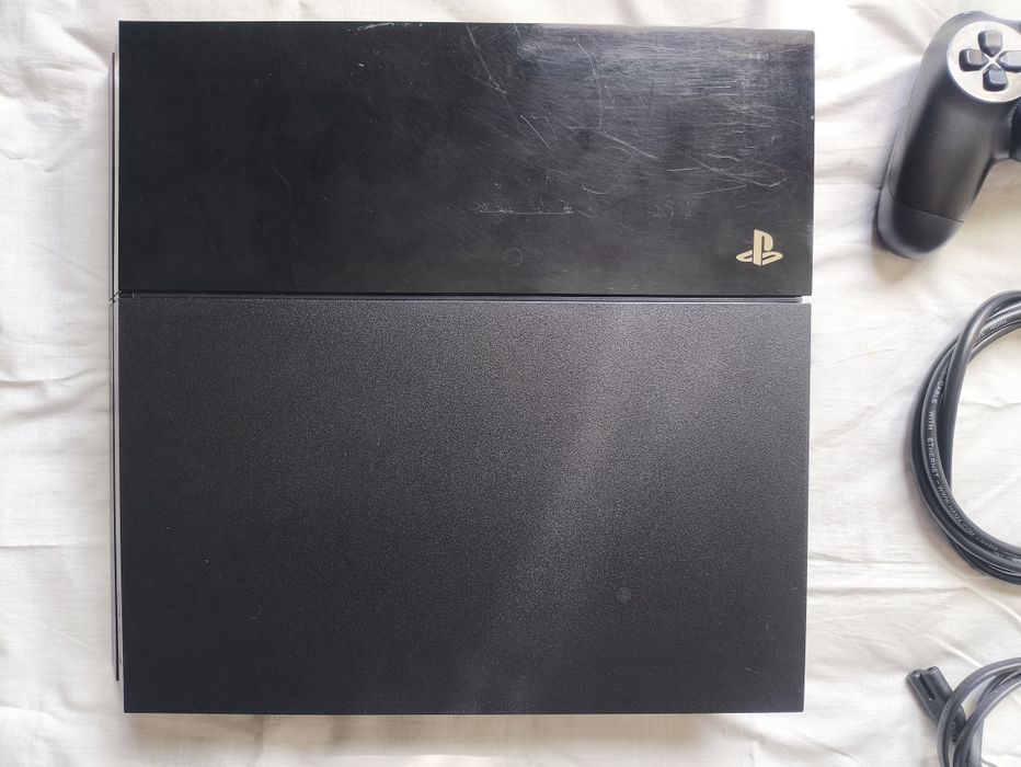 PlayStation 4 "FAT" 1TB
