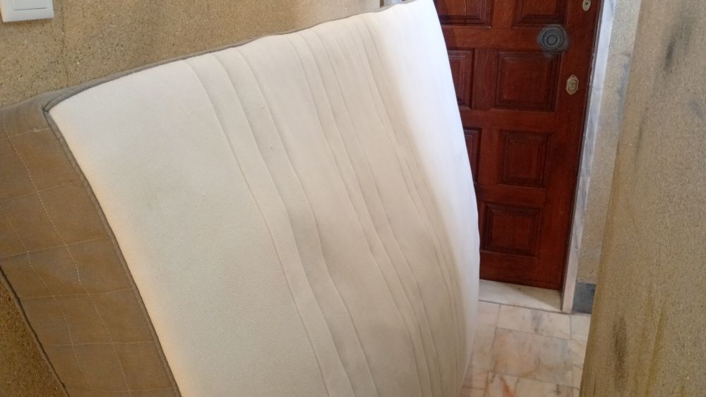 Colchão Hovag IKEA 200 x 140cm