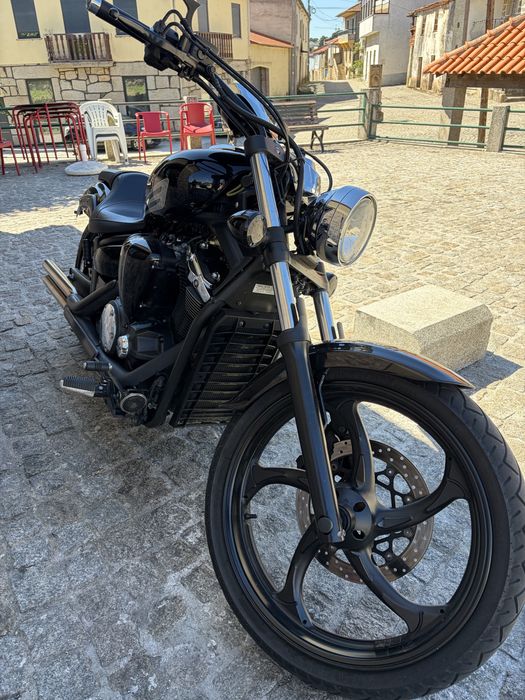 Yamaha xvs 1300 custom