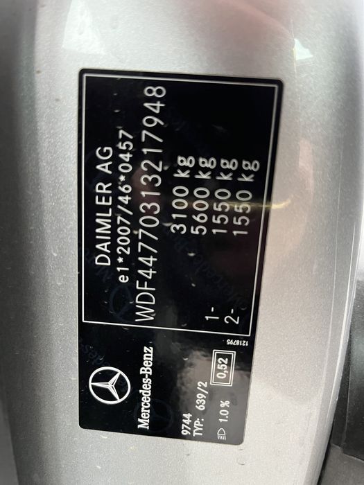 Мерседес VITO 119 447