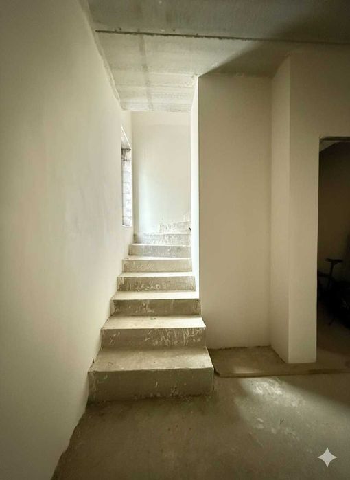 Таунхаус з каміном! КМ Лісове! Мінімальне оформлення!