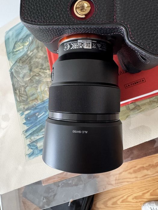 Objectiva Sony 85 mm f1.8 na caixa