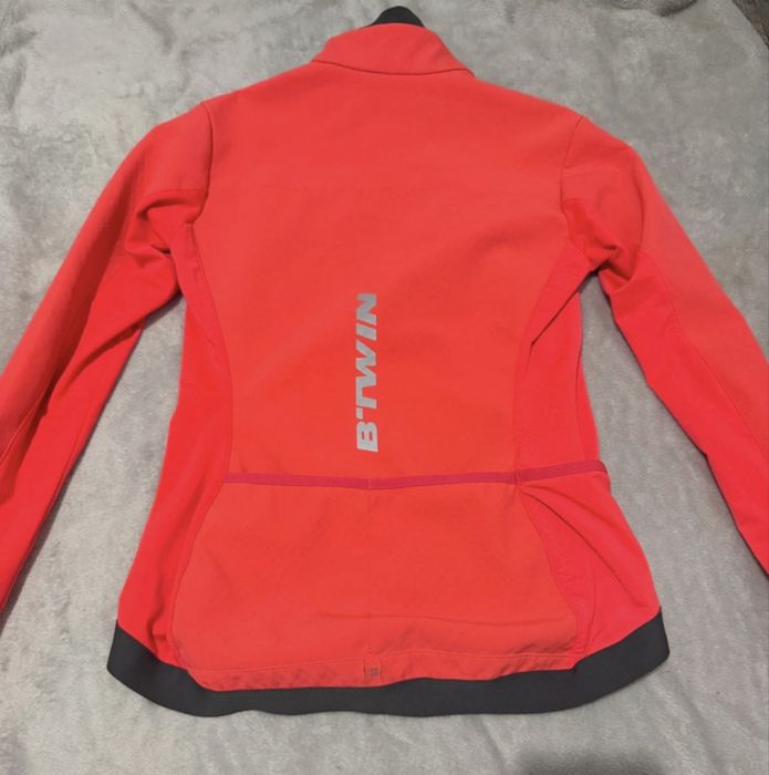 Kurtka rowerowa B’TWIN – softshell, neonowy róż, rozmiar S