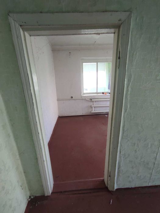 Продам квартиру під ремонт