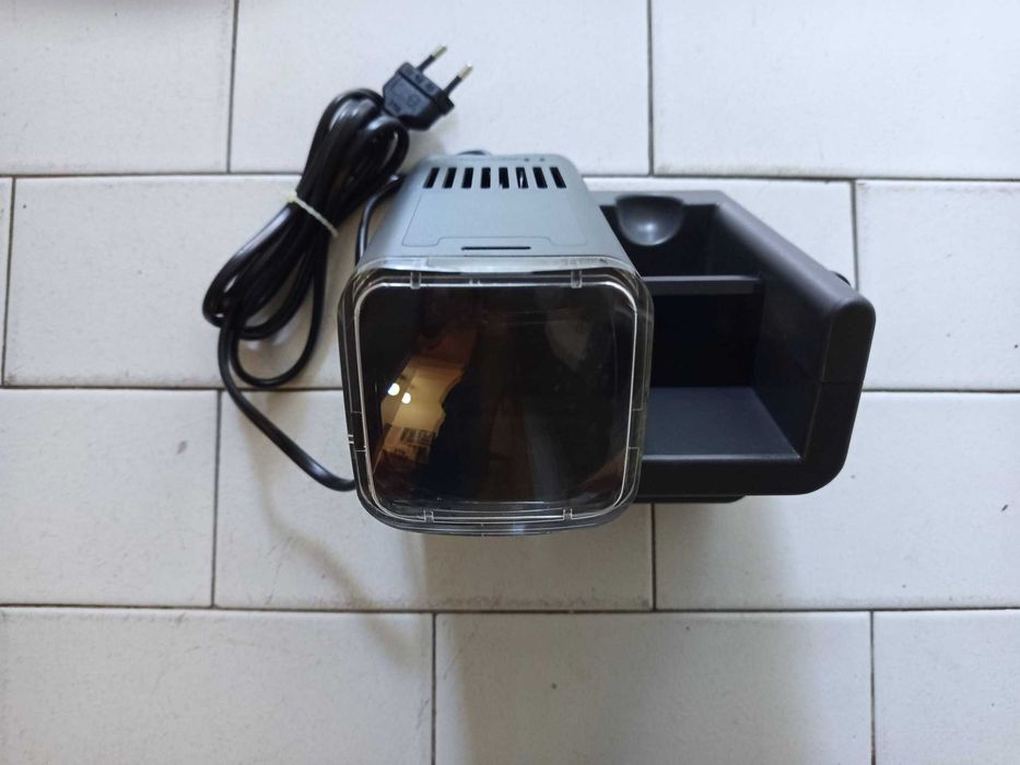 Slide Projector.447177847567831044