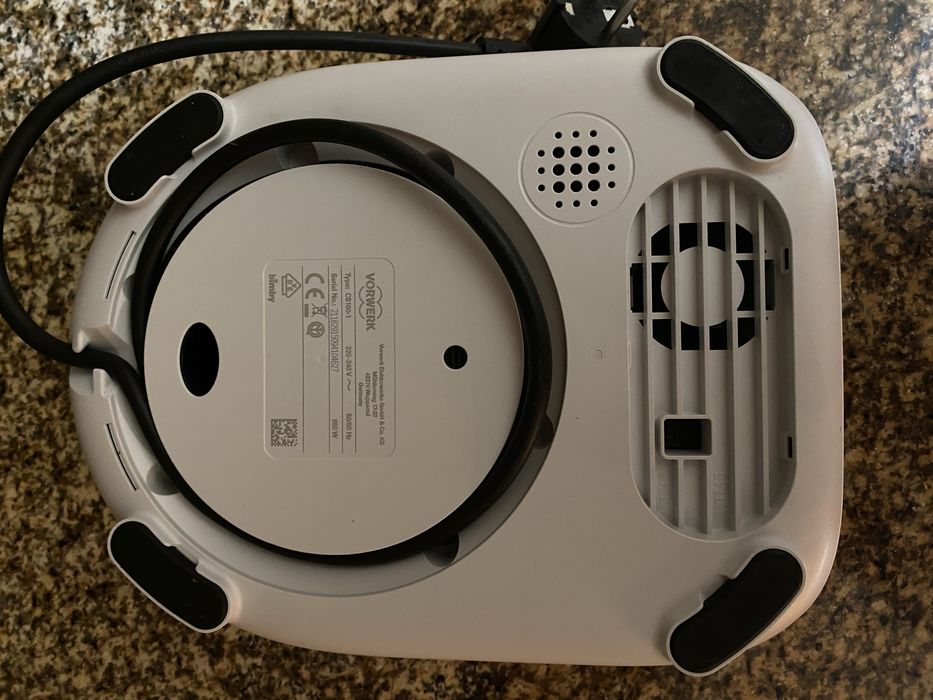 Bimby friend e acessorios, descascador, saco, tabuleiro etc