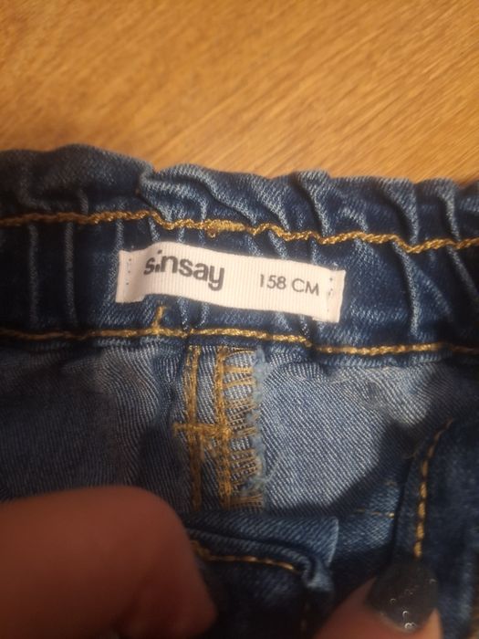 Jeansy  dziewczęce nowe 158