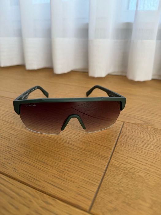 Zielone okulary przeciwsłoneczne, Lacoste L989S 301