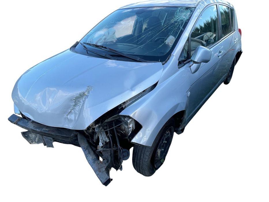 Na części Nissan Tiida 1.6 16v skrzynia 5B lakier K23