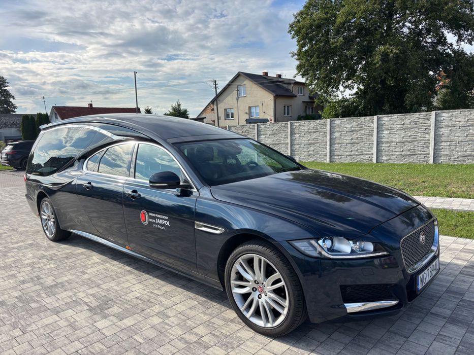 Karawan Pogrzebowy Jaguar XF Pilato Grand Aurora