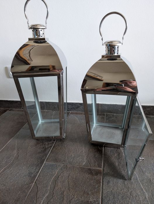 2 Lanternas de aço com vidro e porta - valor doPar