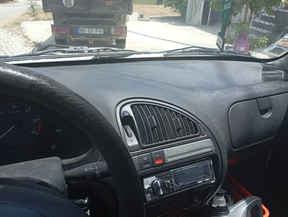 Saxo 1.5d           .