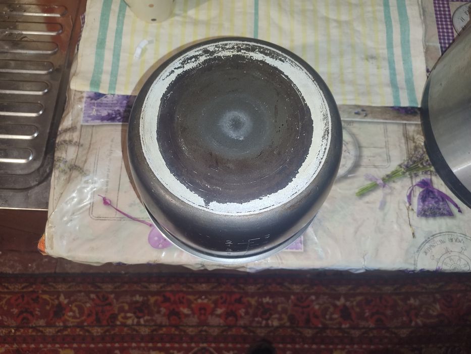 Мультиварка Редмонт.