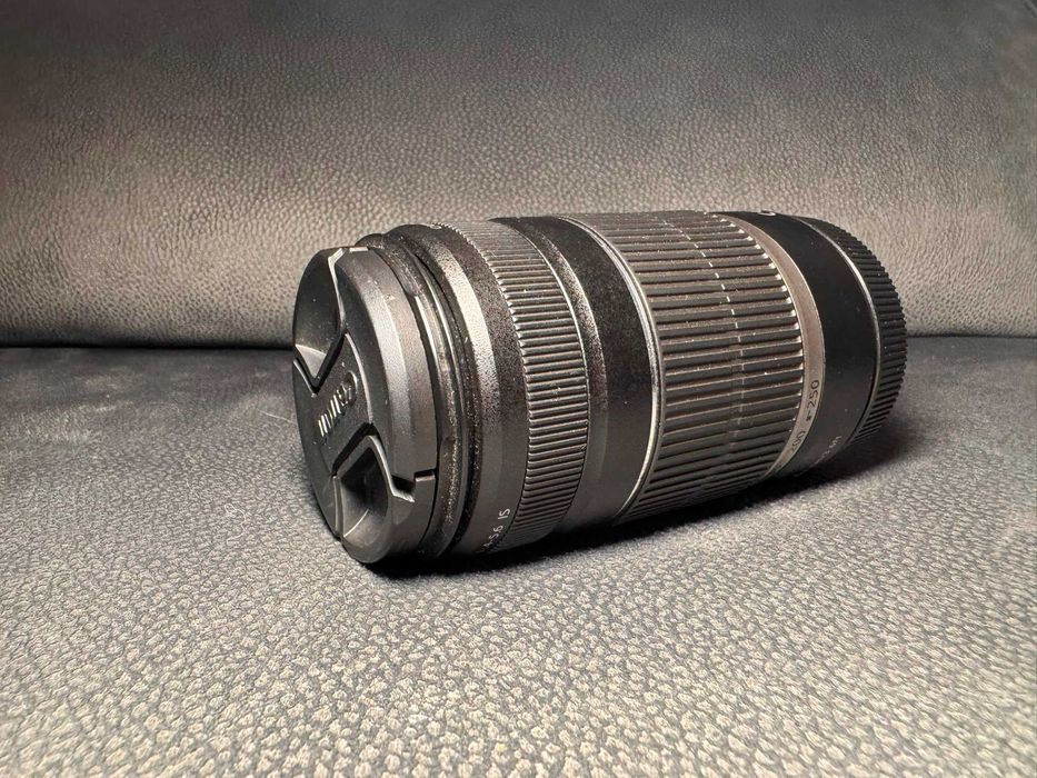 Objetiva Canon EF 55-250 F4-5.6