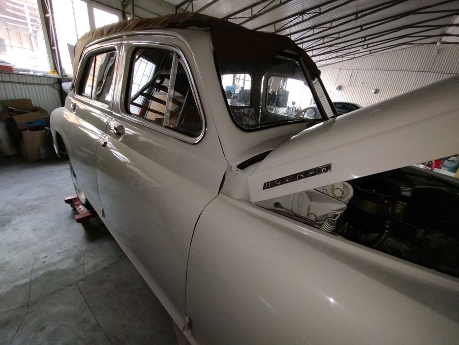 ГАЗ М-20 Победа новые фонарики габаритов -поворотов.