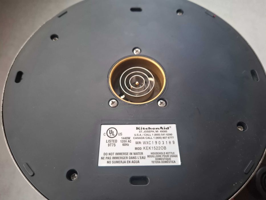 Чайник электрический/электрочайник KitchenAid 110В 1440Вт б/у