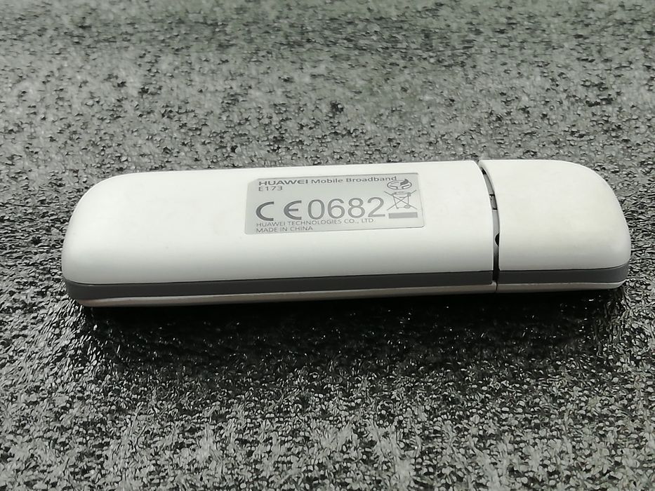 Роутер Huawei E173