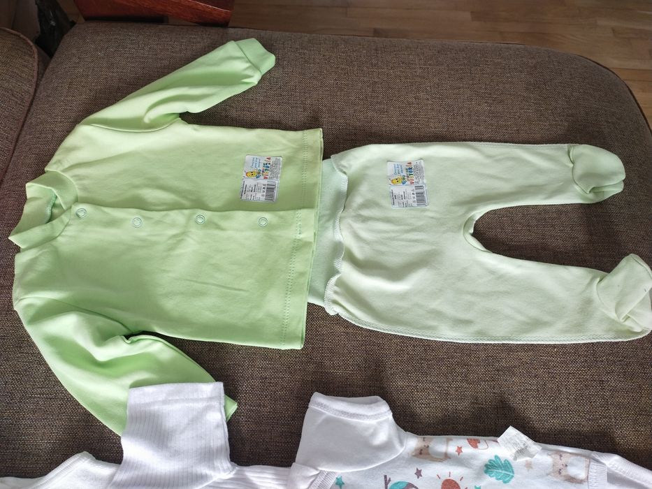 Одяг для дівчинки 0-3 міс, бодіки, чоловічки, повзунки Carter's,Pusblu