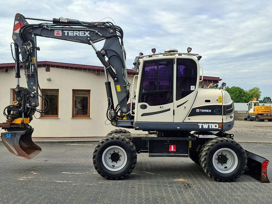 Terex SCHAEFF TW110 ROTOTILT ze szczypcami