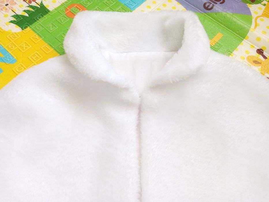 Накидка шубка болеро біла