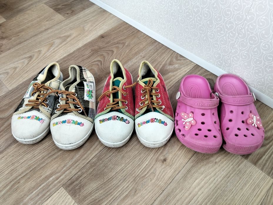 Кеди і крокси розмір 26-27 устілка 16.5 см.