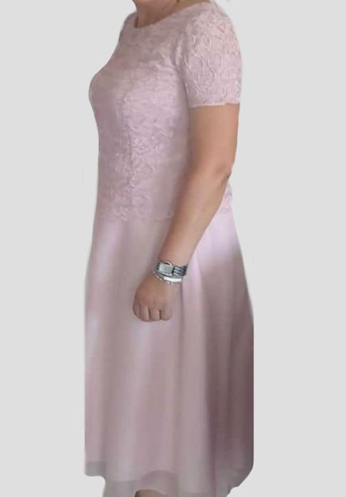 Używana elegancka sukienka POZA