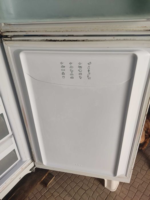 Frigorifico Combinado Ariston