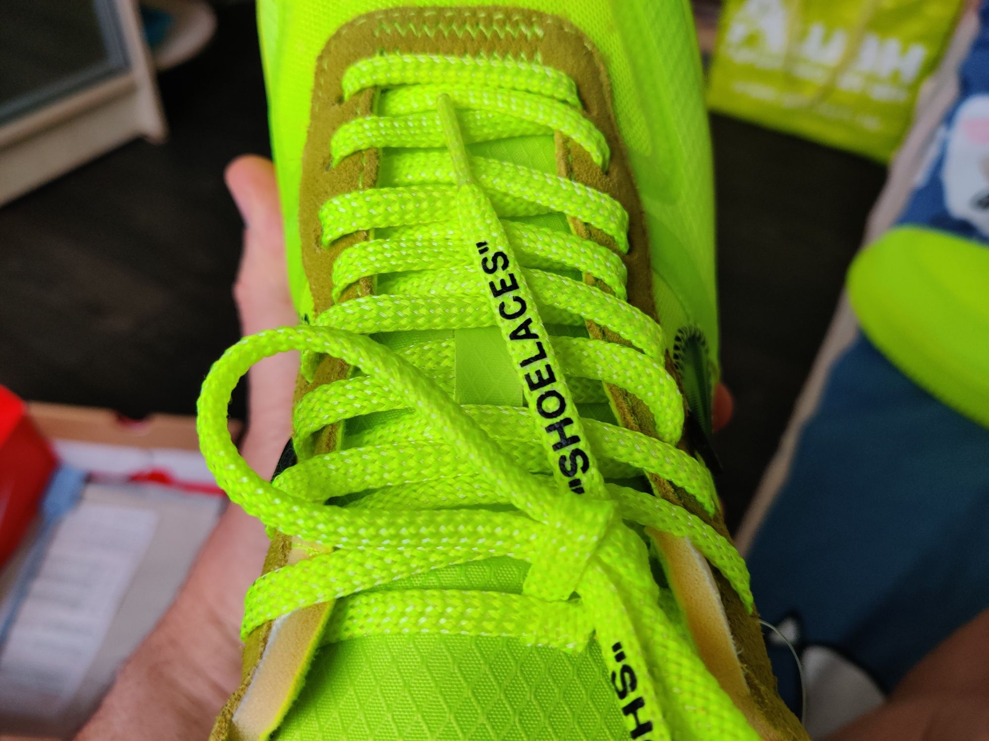 Air max volt off white sales