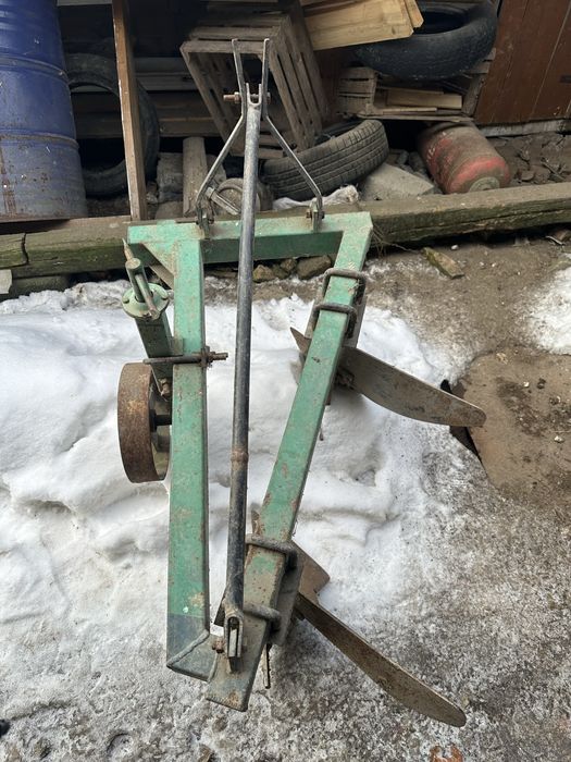 Плуг 2/25 до трактора