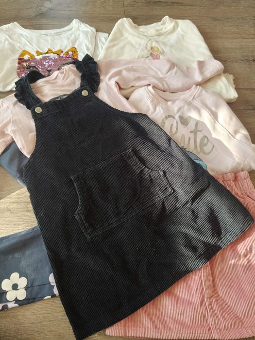 Paczka ubrań 122/128 dla dziewczynki.