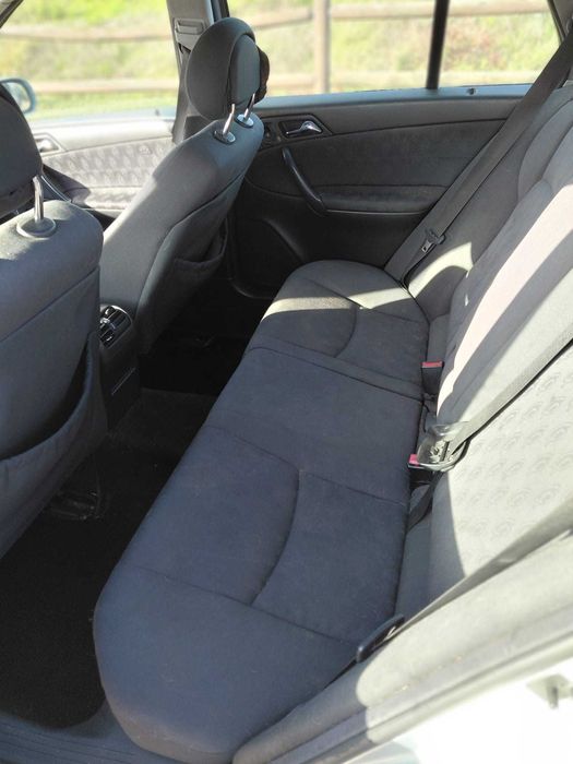 Vendo Carrina Mercedes C200 CDI em Optimo Estado