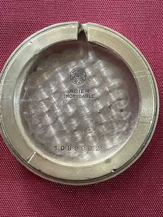 Relogio IWC modelo invulgar.