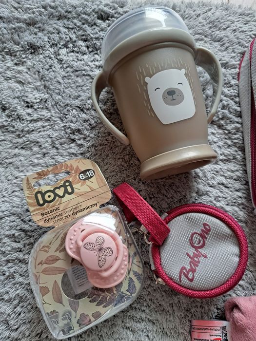 Zestaw rzeczy dla niemowlaka