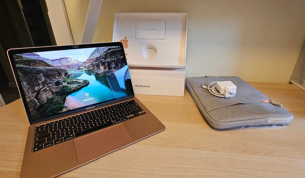 Laptop Apple MacBook Air M1 8GB/256GB SSD