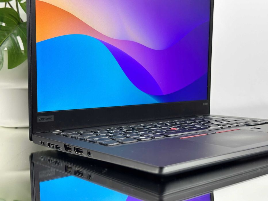 Biznesowy Laptop Lenovo ThinkPad X390 i5 4xCore 16 GB 256 GB czarny 13