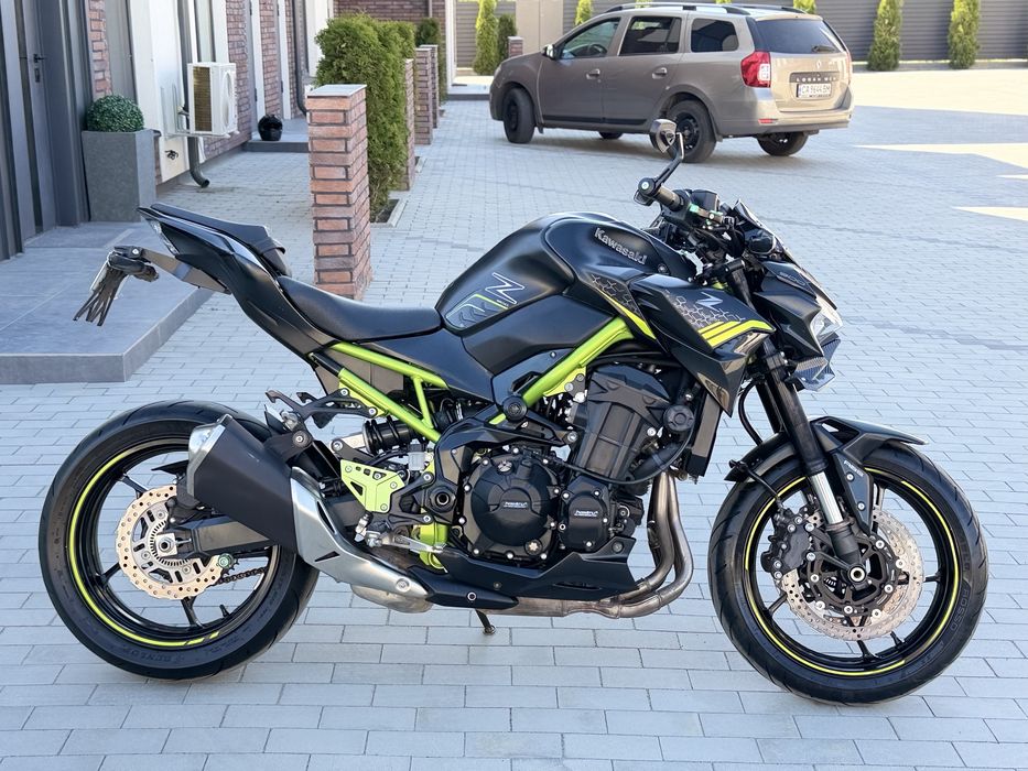 Продам  KAWASAKI Z 900 2023 рік