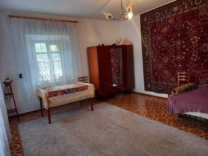 Продам 2дома на одном участке в Яськах у воды