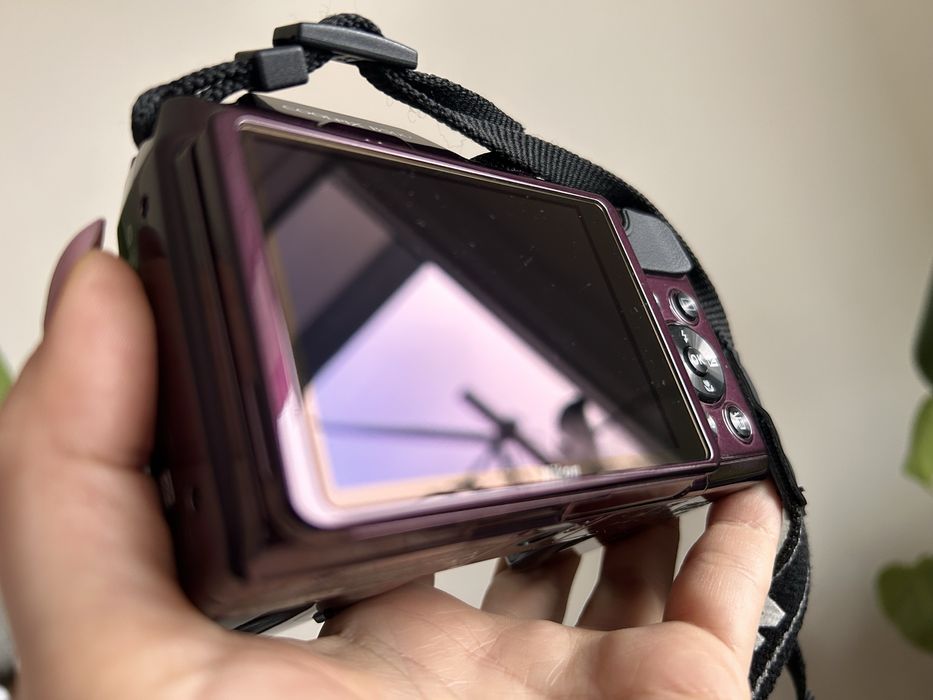 Aparat Nikon Coolpix B500 z pokrowcem