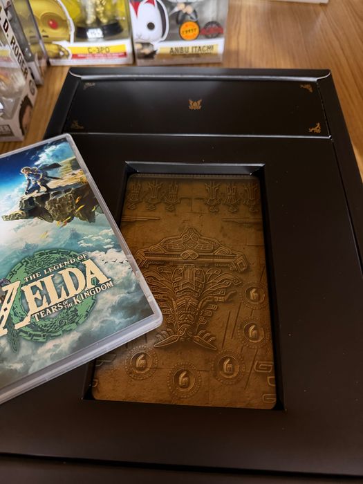 Nintendo Switch OLED Zelda + Zelda Collectors Edition+Animal Croosings
