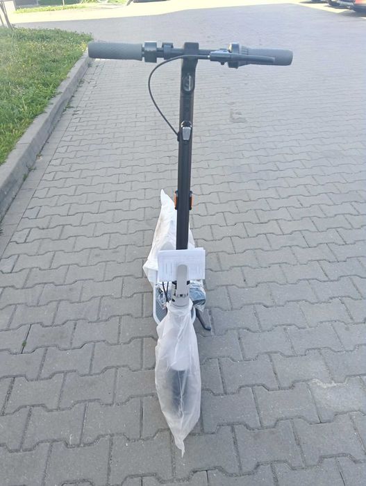 Hulajnoga elektryczna Ninebot Max G30LD KickScooter - NOWA - HIT !!!