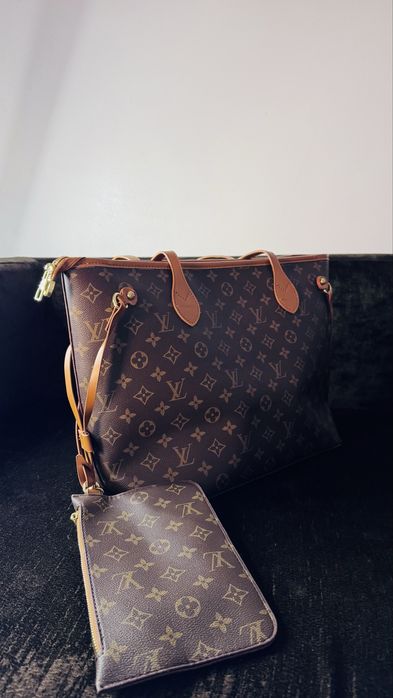 Louis Vuitton Pochete