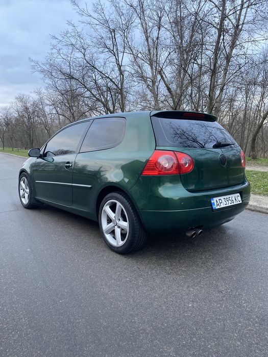 Продам Volkswagen Golf 5
