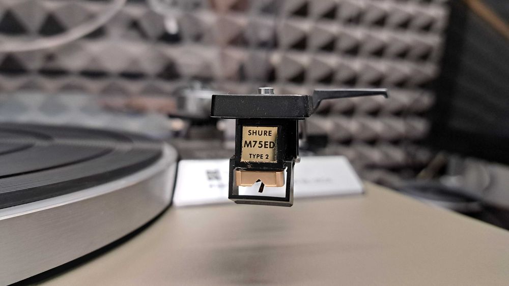 Gramofon TECHNICS SL-20 shure type2