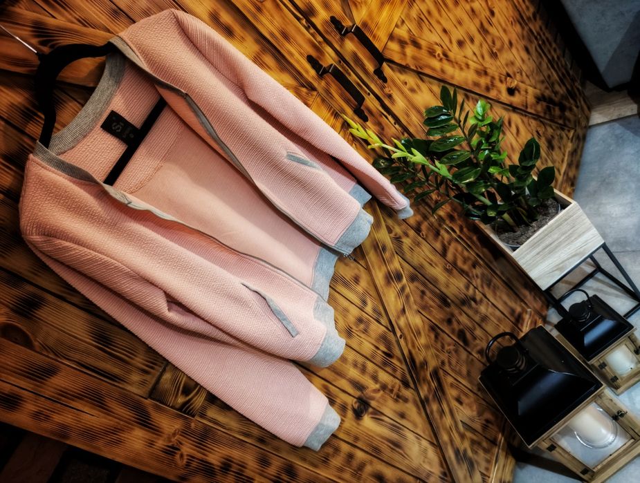 Różowo szara bluza rozpinana sinsay