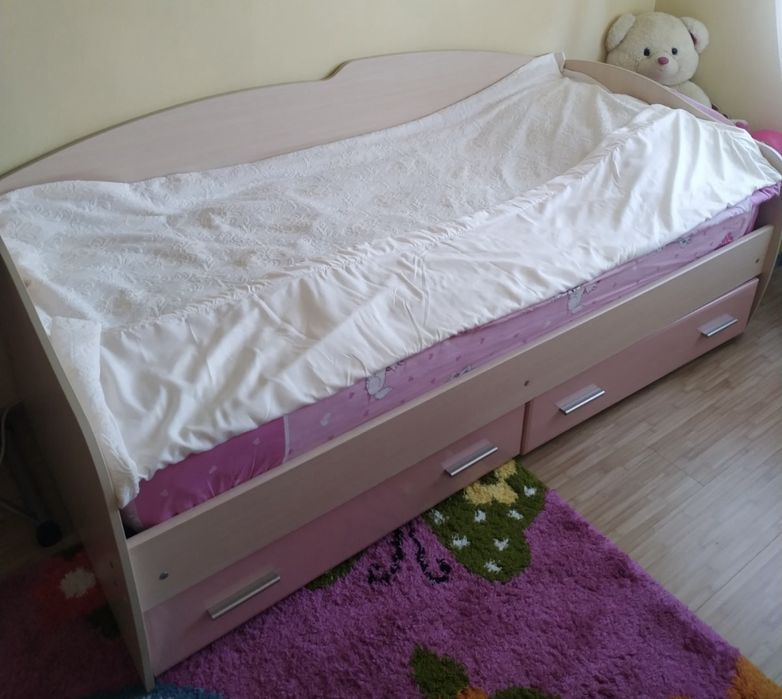 Комплект меблів  шафа ліжечко дитяче