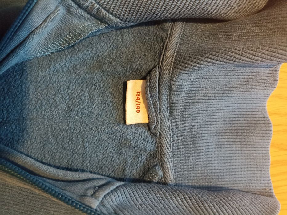 Bluza sportowa rozpinana r. 134/140