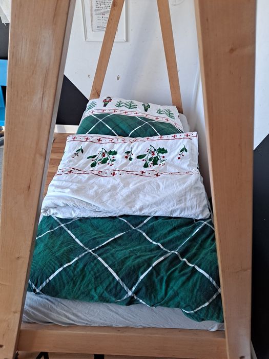 Łóżko dziecięce tipy lite drewno